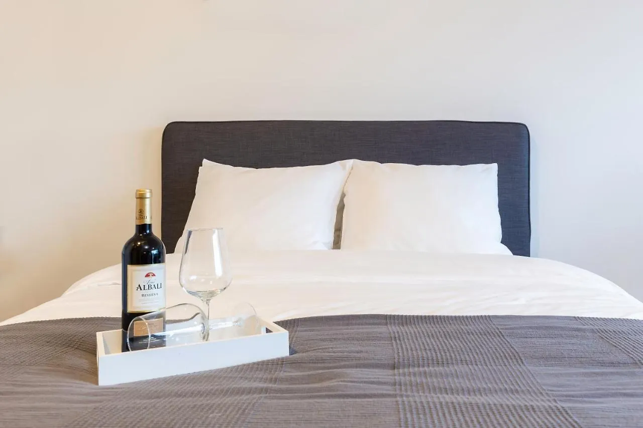 New Modern Loft Apartment View Walk City Centre 20D Delft